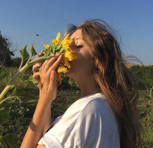 超好看的微信头像女 微信最好看的头像美女图片