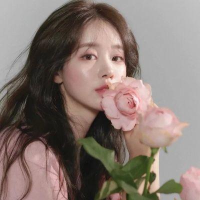 头像真人女头 头像美女真人头