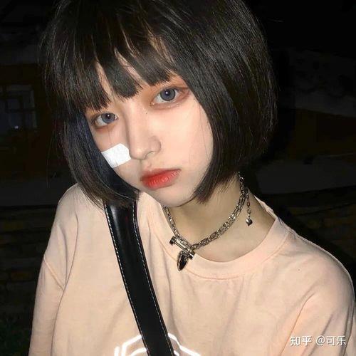 短发女生头像 女学生短发发型图片