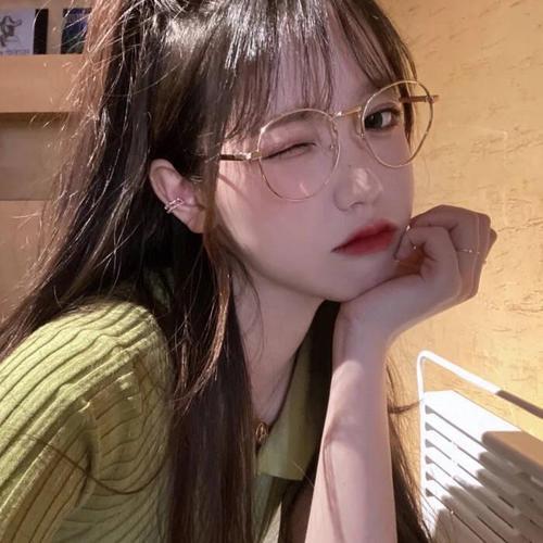 美女图片头像可爱清新 微信头像美女图片清新可爱