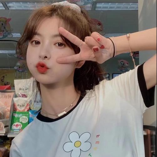 超好看的女生头像 漂亮的图片女生头像