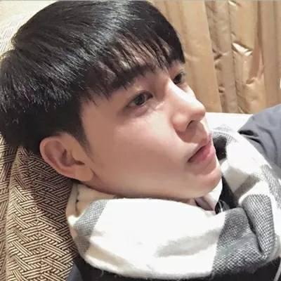 男生照片真实的头像 男生头像真实照片高清