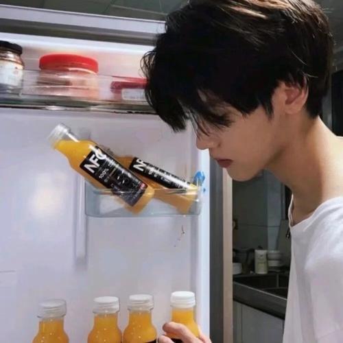 男生真人头像 图片女生头像真人