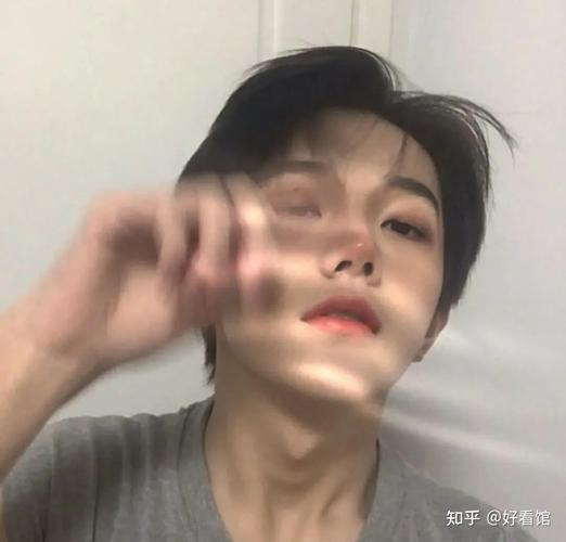 男生真人头像 图片女生头像真人