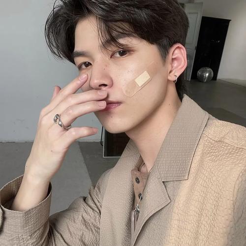 男生真人头像 图片女生头像真人