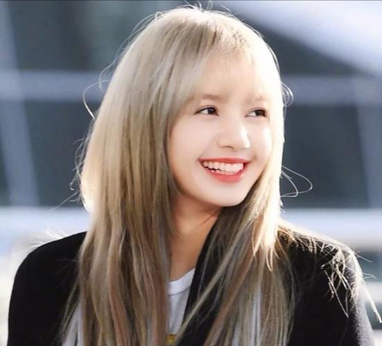 lisa头像 lisa头像图片集