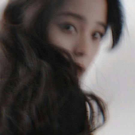 女生高冷妩媚禁欲头像 女头像霸气高冷遮