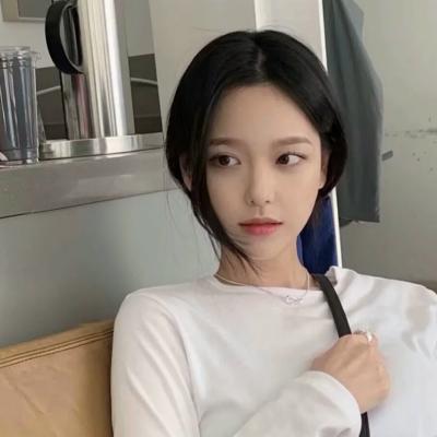 清纯女生头像 清纯女生头像图片卡通