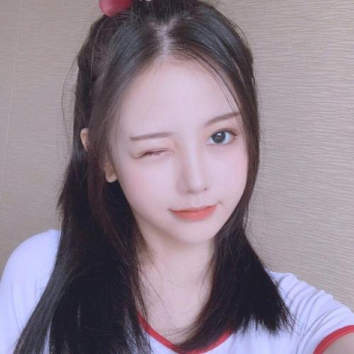 清纯女生头像 清纯女生头像图片卡通