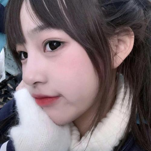 清纯女生头像 清纯女生头像图片卡通