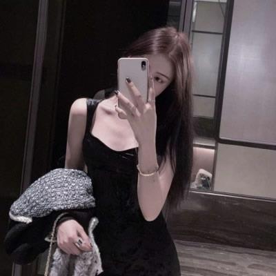 女头像霸气高冷遮脸 网图女生头像霸气高冷遮脸