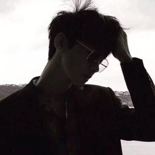 男生头像帅气霸气 很霸气的男生头像图片