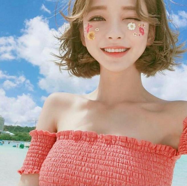 甜美可人的女生头像丨日子需要我们积极向上