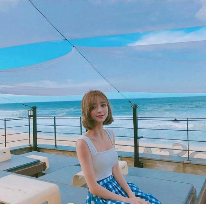 甜美可人的女生头像丨日子需要我们积极向上