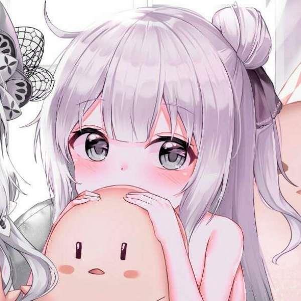 入目无别人，四下皆是你丨高清动漫女生情头图片