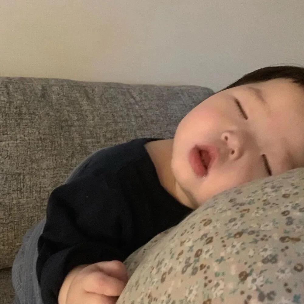 炒鸡可爱的萌娃微信精选头像