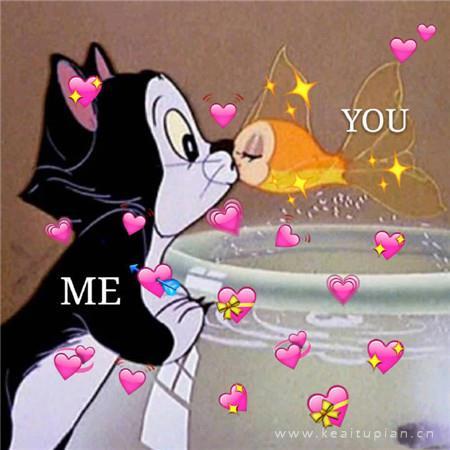 简单可爱的you me带爱心的朋友圈背景图片|被爱意环绕