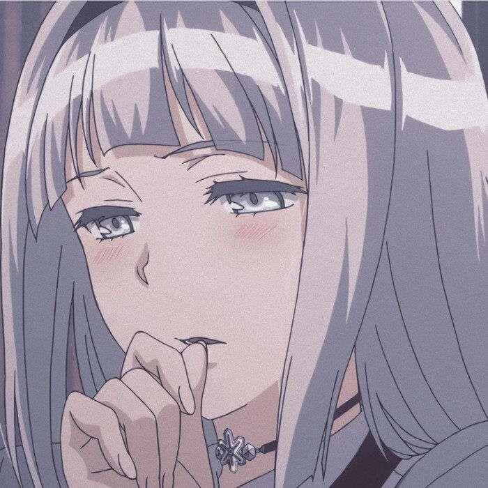 动漫女生高清微信头像丨爱始于夏季 会持续四季