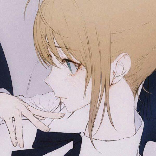 手绘动漫女生头像系列丨希望有人喝了酒眼睛闪闪给你讲浪漫和爱