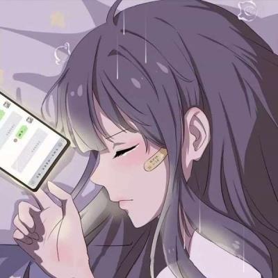热门的动漫女生高清情侣头像