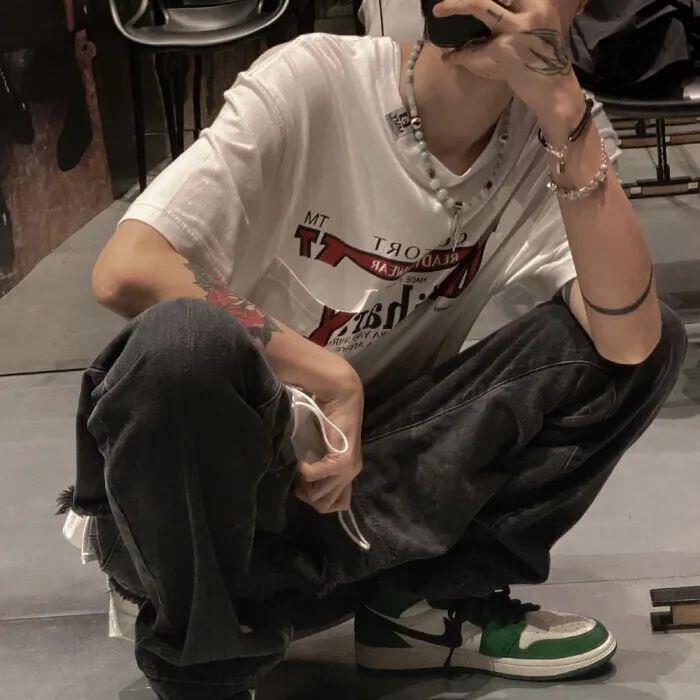 气质高冷个性的男生微信高清头像图片