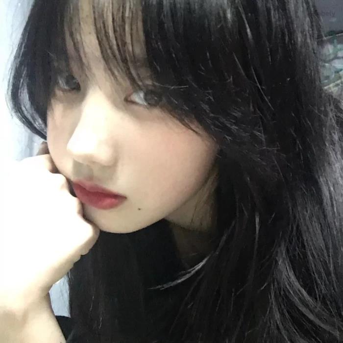 可爱的气质女生小清新自拍头像大全