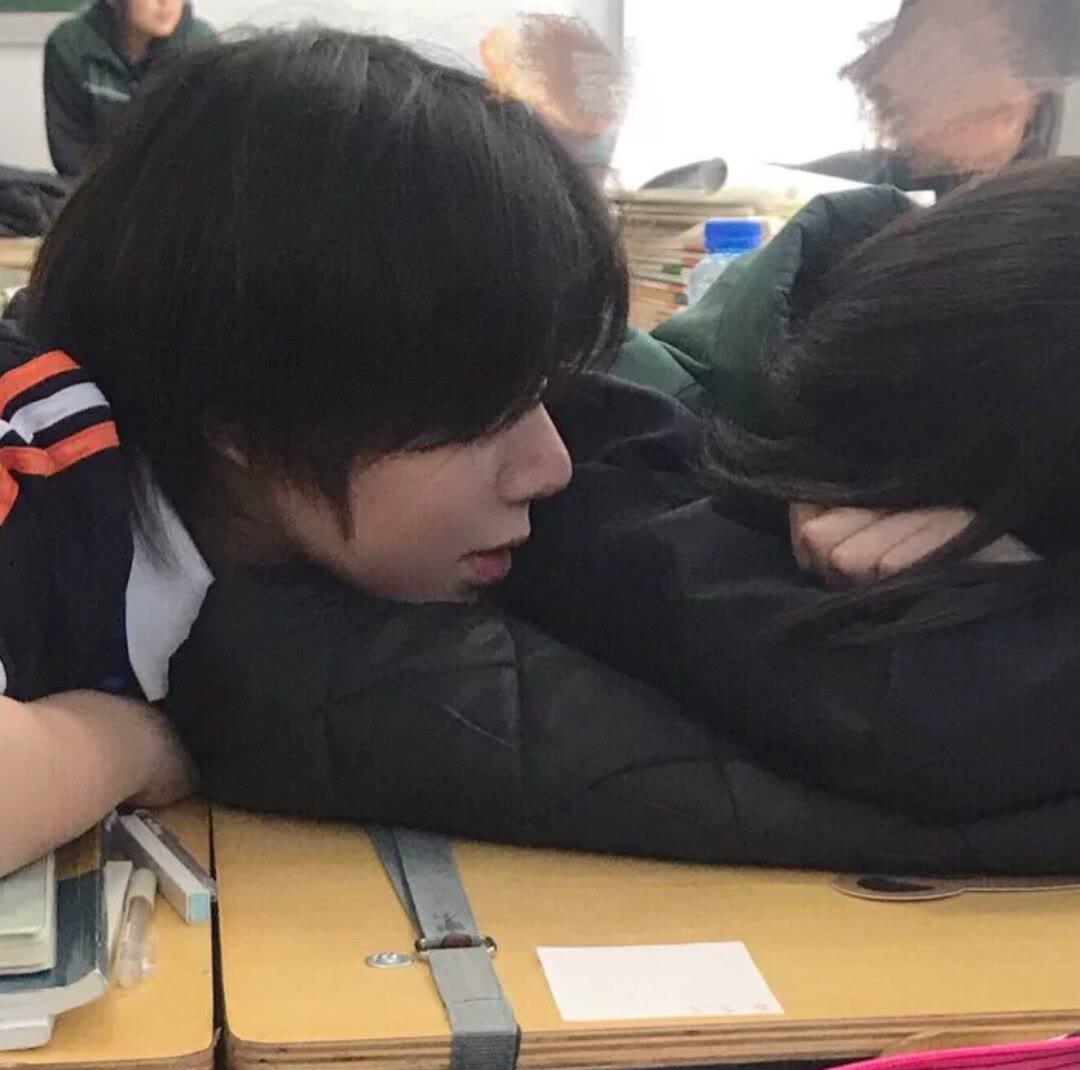 优质真人情头|暧昧满分的情侣头像图片