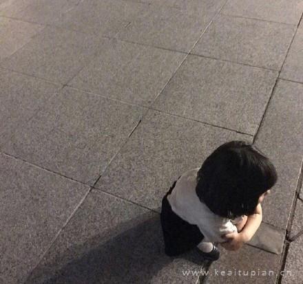 超可爱的权律二生气搞笑呆萌朋友圈背景头像图片