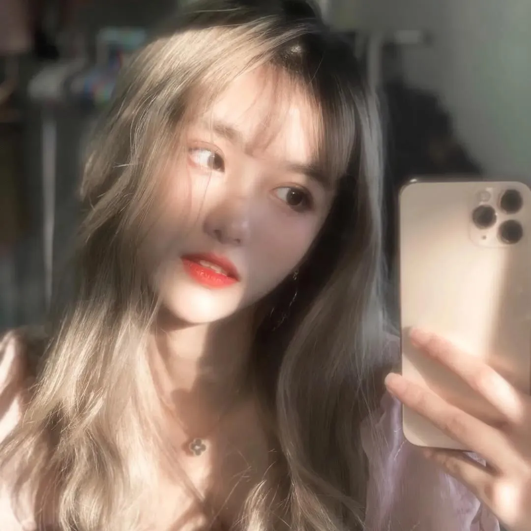 气质梦幻港风甜美微信女生头像头像图片