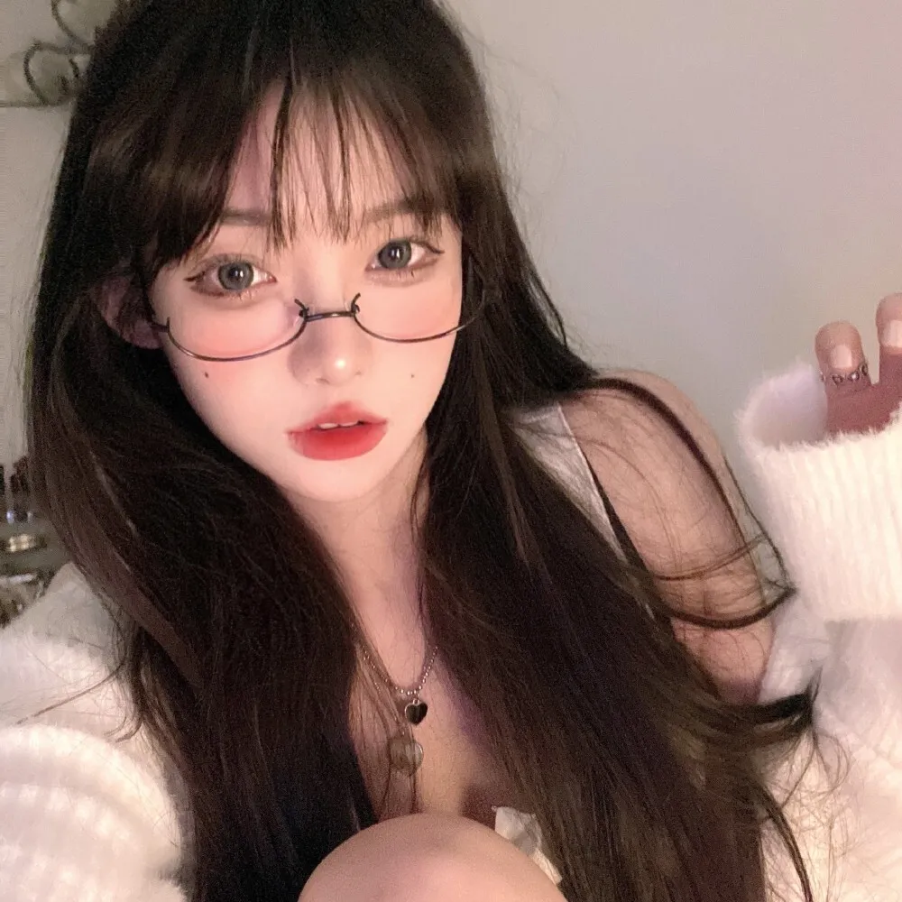 气质梦幻港风甜美微信女生头像头像图片