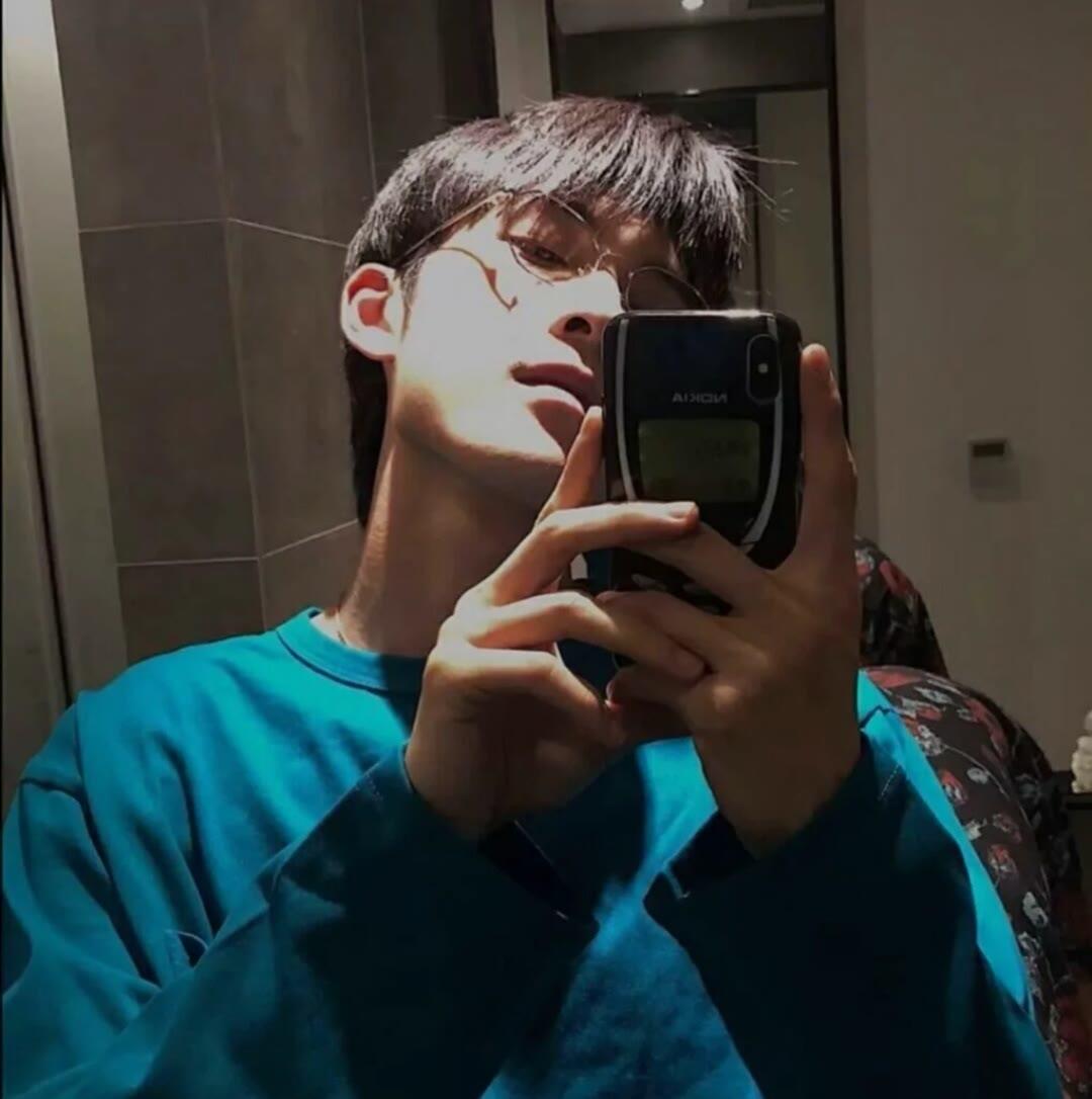 人要有点个性才行|帅气男生文艺精选头像图片