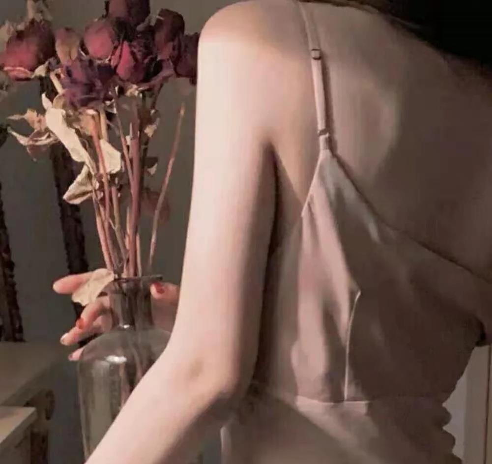 伤感高冷个性的女生微信高清头像图片