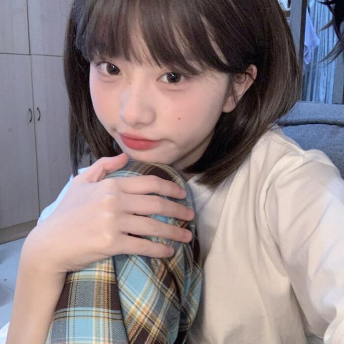 一波珍藏元气好看的美女图片来袭，快来挑一张做头像吧