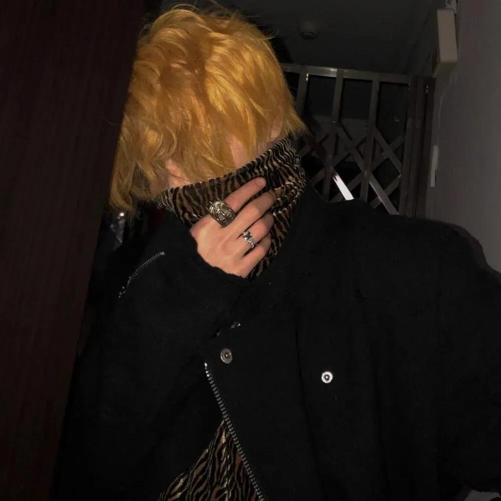 男生不要错过的一组个性帅哥头像图片