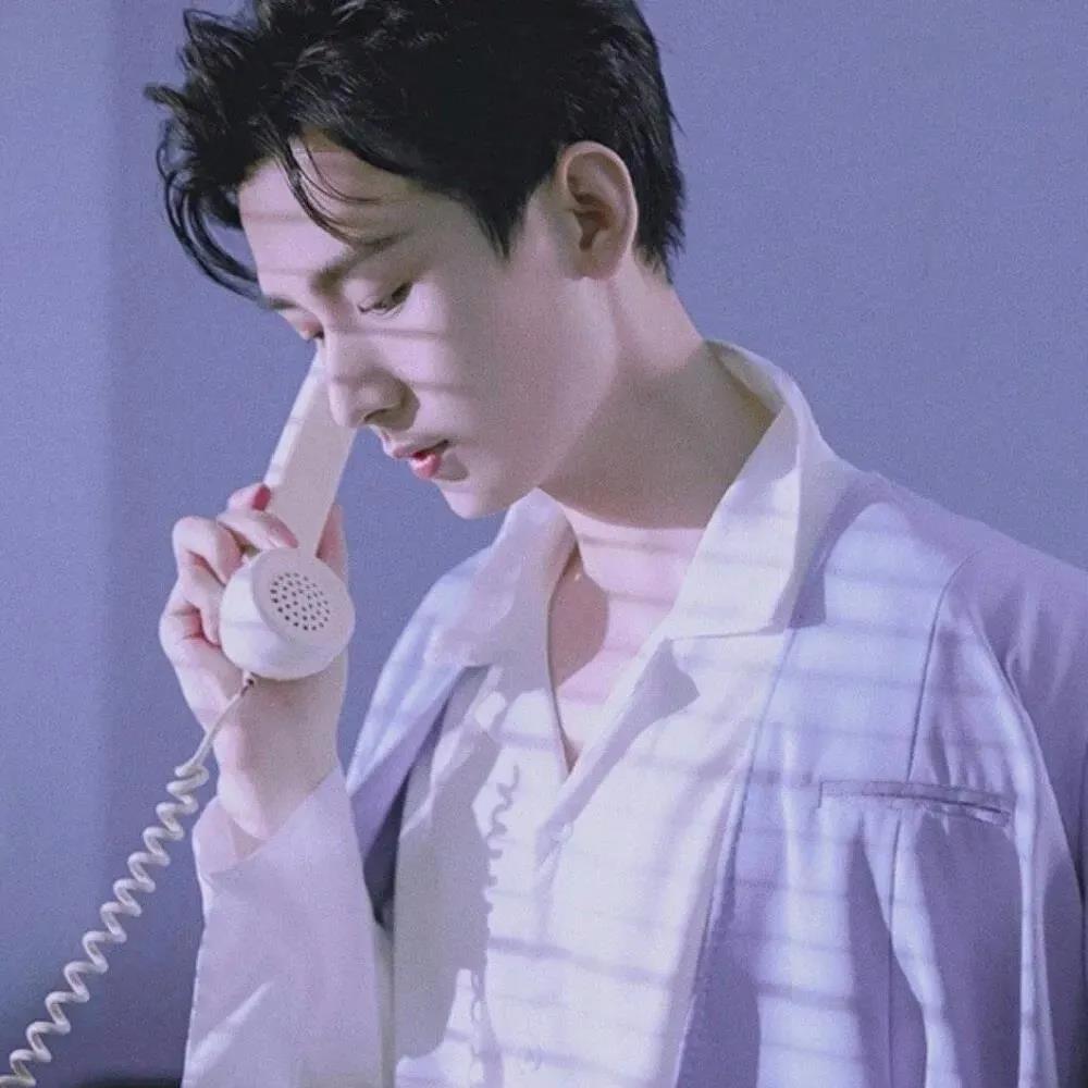 男生不要错过的一组个性帅哥头像图片