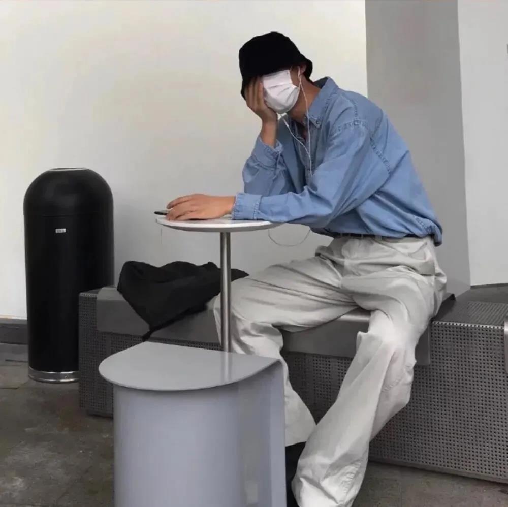 男生不要错过的一组个性帅哥头像图片