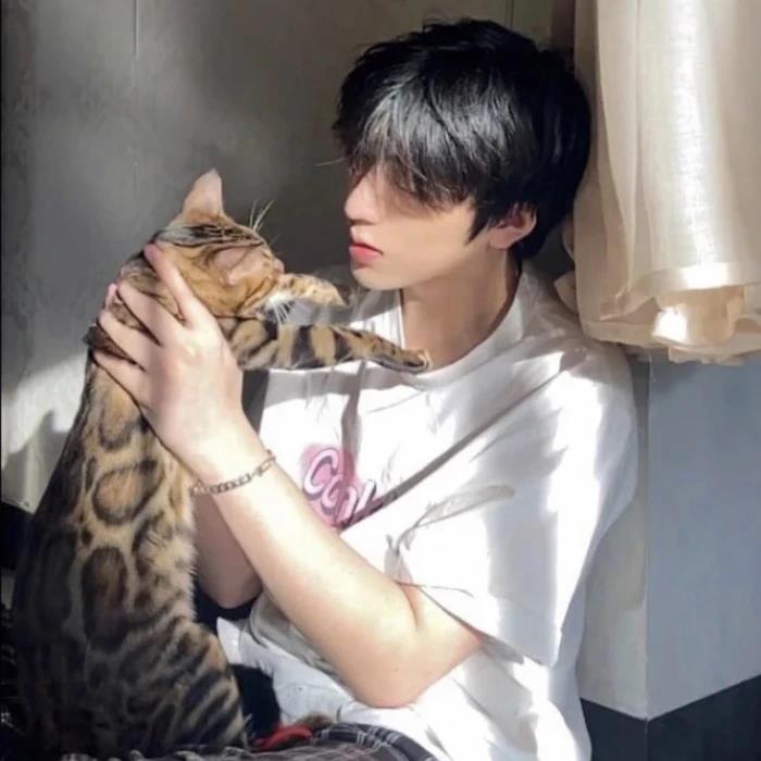 ins风高清男生真人头像大全