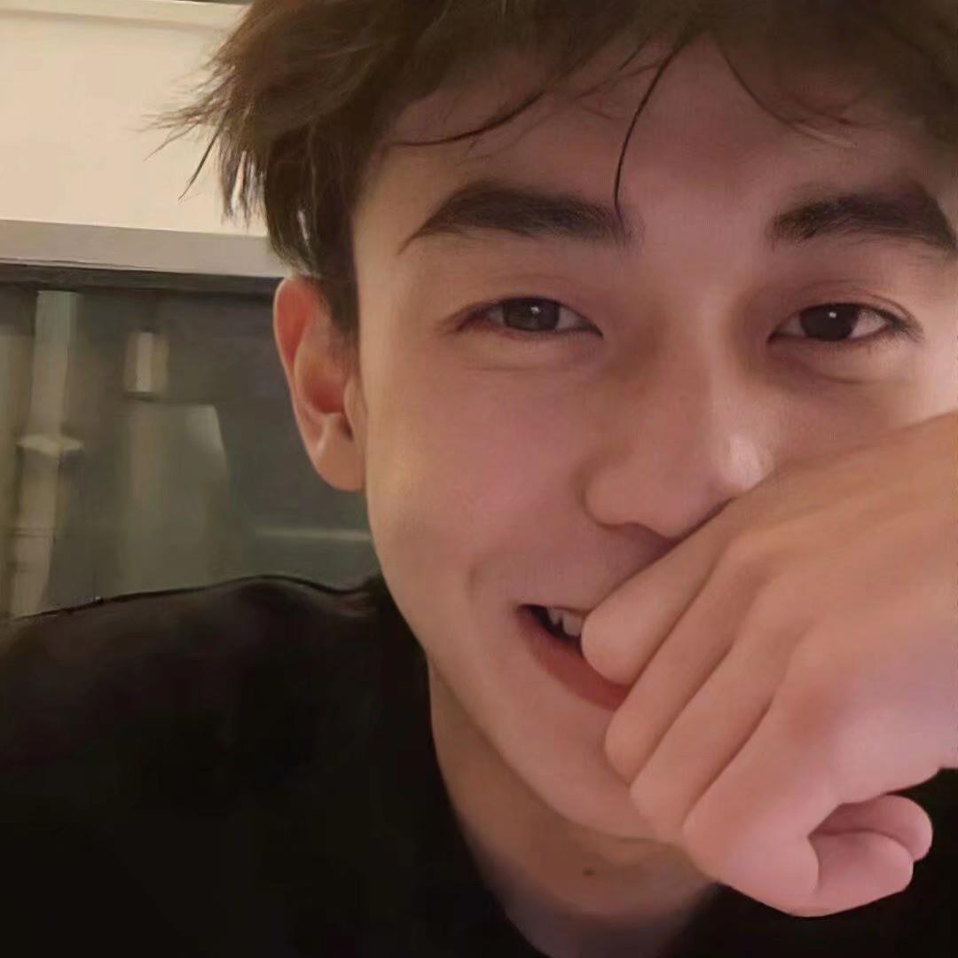 迷人的帅气角色|文艺男生优质头像图片