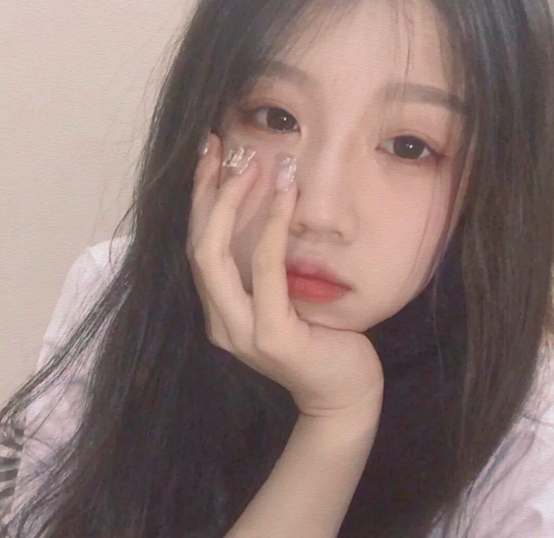 吹过夏日的晚风更加清新的女生青春头像图片