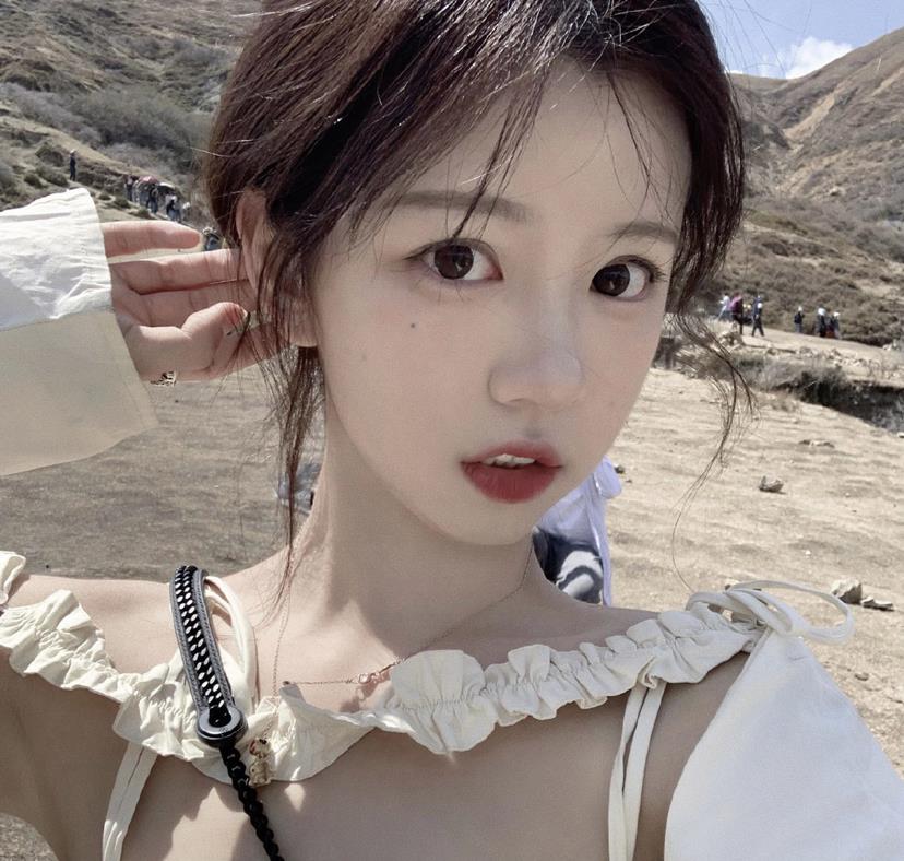 专属于你的六月美女头像|好看小清新女头