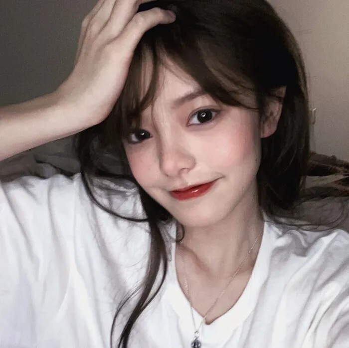 好看的女生气质温柔清纯微信高清头像图片