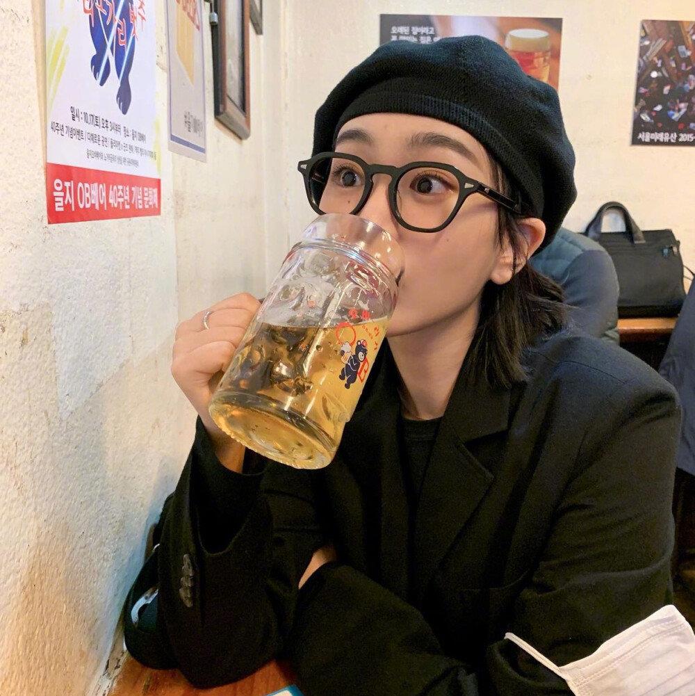 2021最火爆的漂亮真人女生头像图片