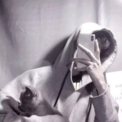 精选对镜拍帅气个性男生qq高清头像图片