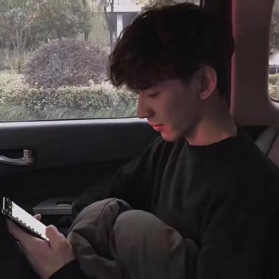 男生真人个性帅气高冷微信高清头像图片