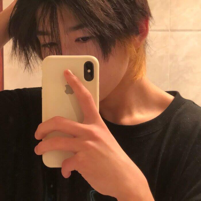 奶酷奶酷的真人男生优质帅气头像图片