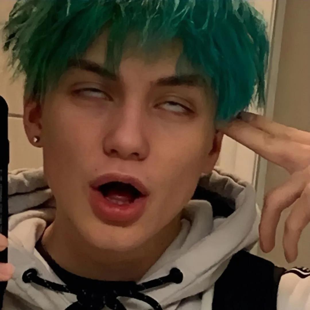 ins精选超有个性的欧美男生头像图片