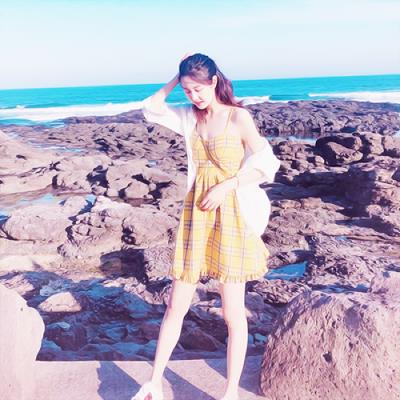 是姐妹就用同一个美女的头像，好看又养眼