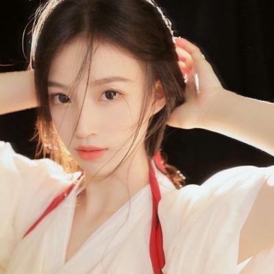 清纯好看的女生头像，满满初恋即视感