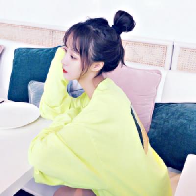 看起来很乖巧的甜美温柔气质女生高清头像图片