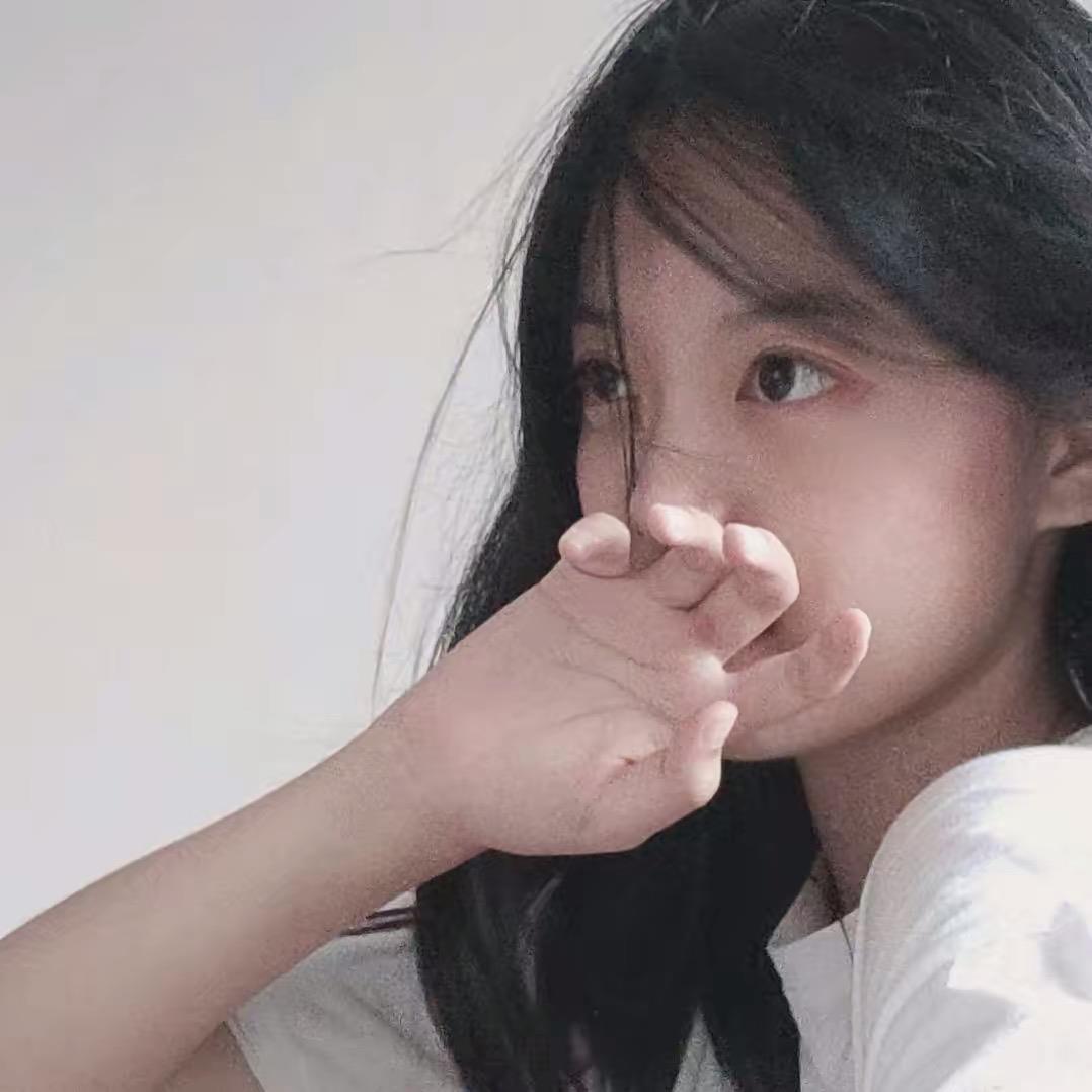 惊艳！超好看的美女真人精选像图片